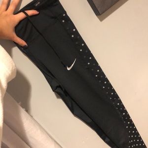 Nike leggings